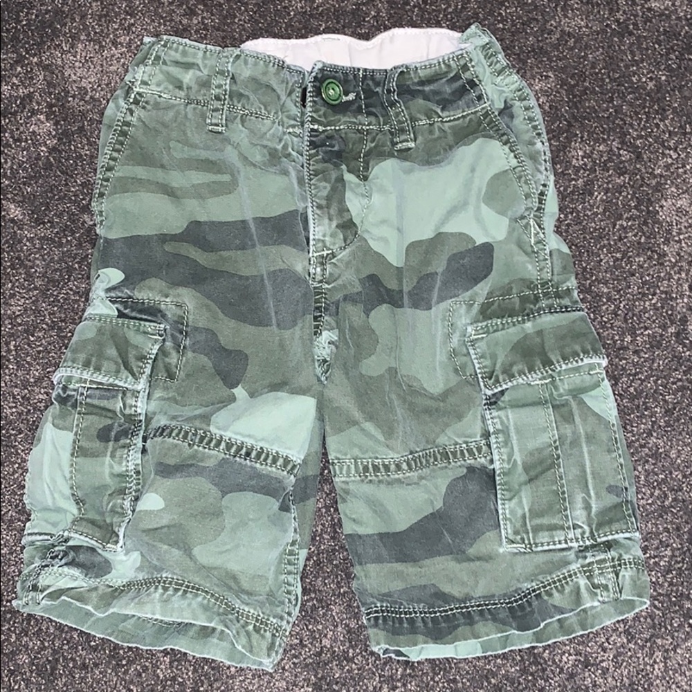 Boys Camo Cargo Shorts Size 5